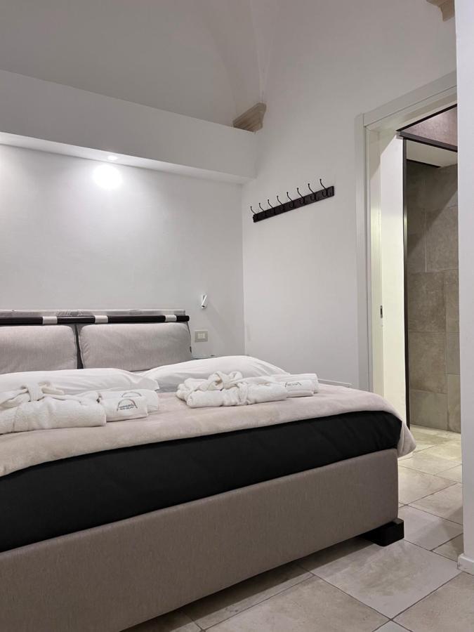 Signuria Dimora Esclusiva Bed & Breakfast เลชเช ภายนอก รูปภาพ