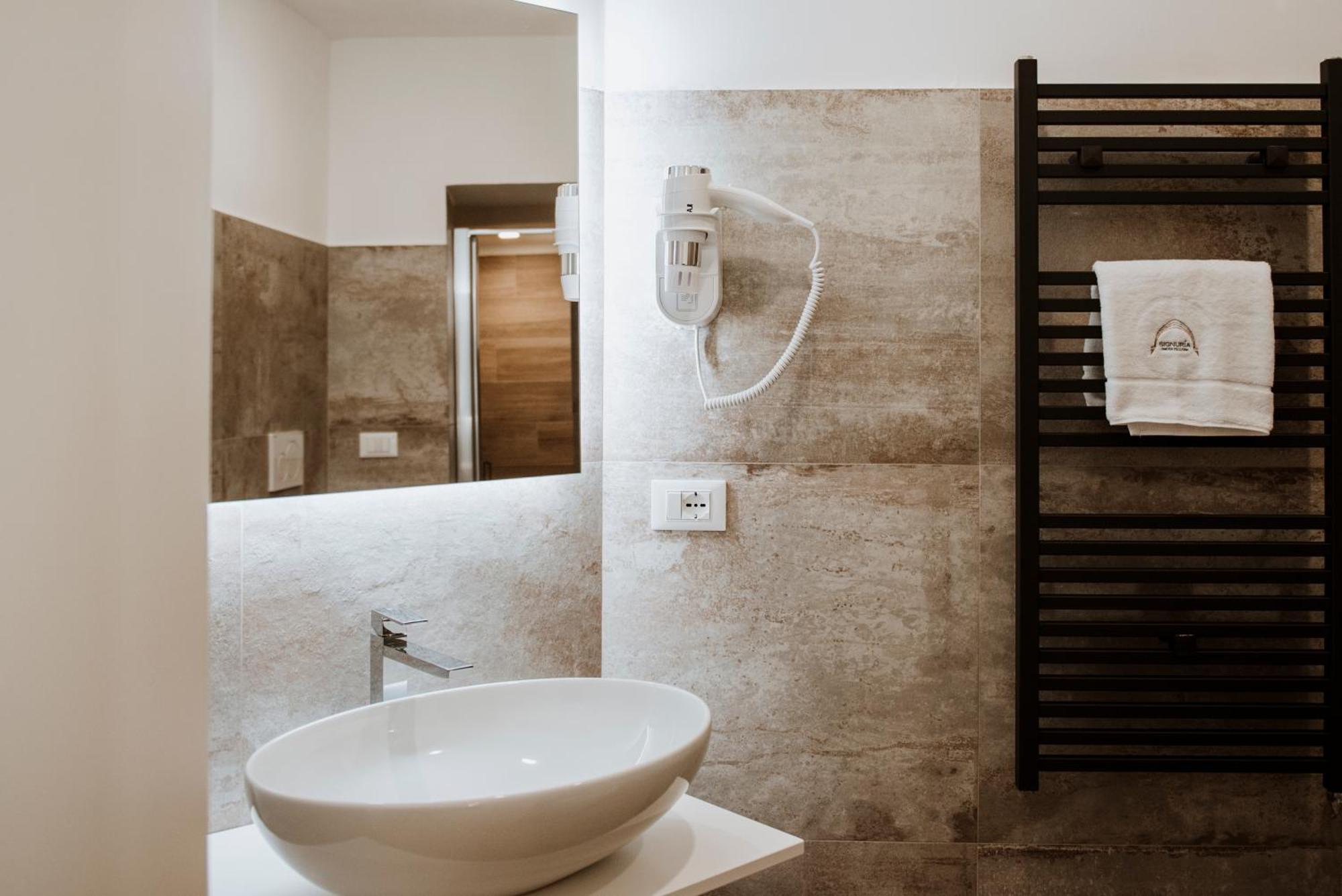 Signuria Dimora Esclusiva Bed & Breakfast เลชเช ภายนอก รูปภาพ