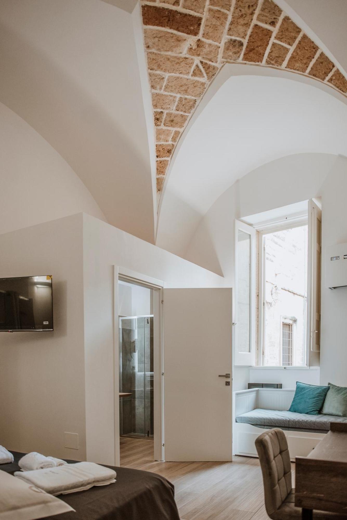 Signuria Dimora Esclusiva Bed & Breakfast เลชเช ภายนอก รูปภาพ