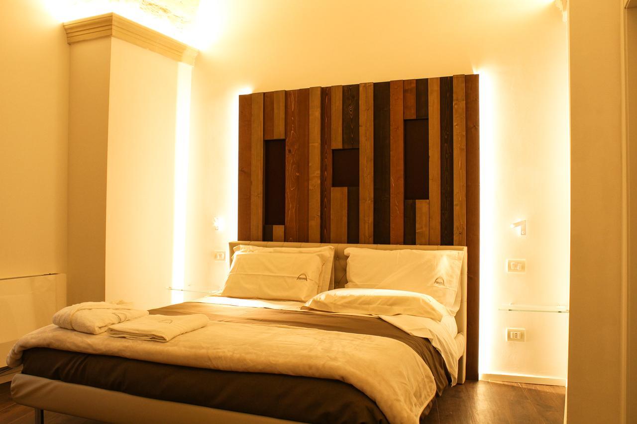 Signuria Dimora Esclusiva Bed & Breakfast เลชเช ภายนอก รูปภาพ
