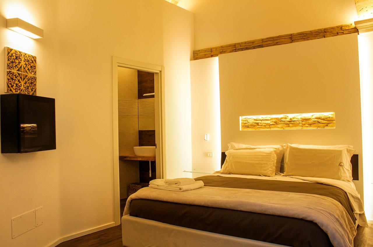 Signuria Dimora Esclusiva Bed & Breakfast เลชเช ภายนอก รูปภาพ