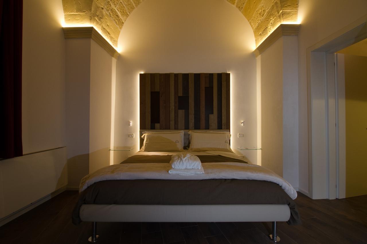 Signuria Dimora Esclusiva Bed & Breakfast เลชเช ภายนอก รูปภาพ