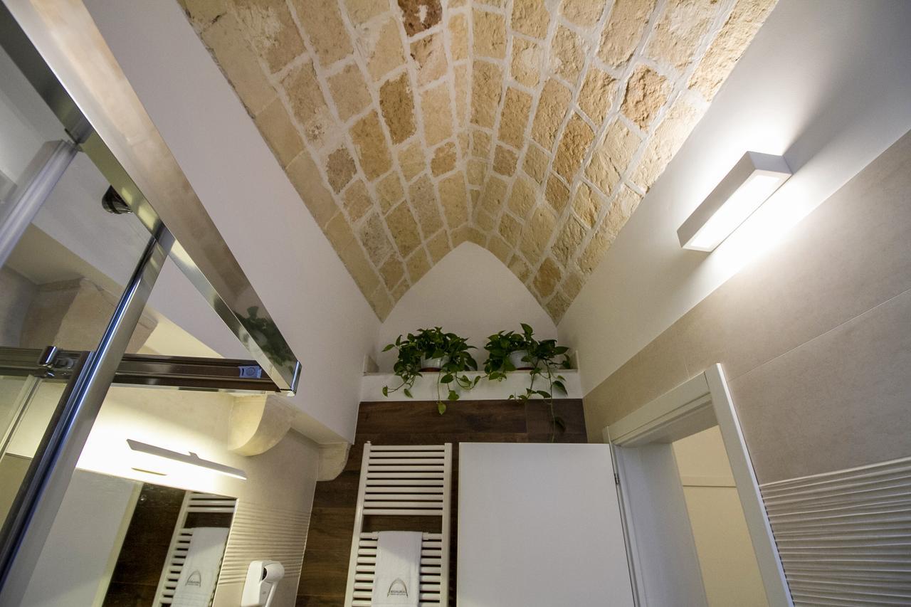 Signuria Dimora Esclusiva Bed & Breakfast เลชเช ภายนอก รูปภาพ